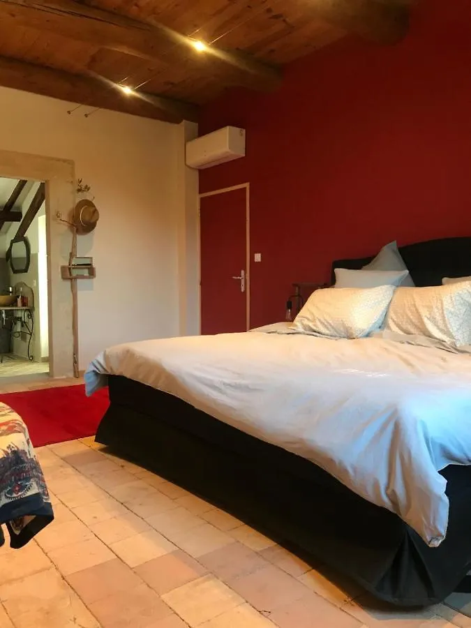 Bed & Breakfast La Bergerie Des Amandiers Chambres Et Table D'Hotes Malataverne